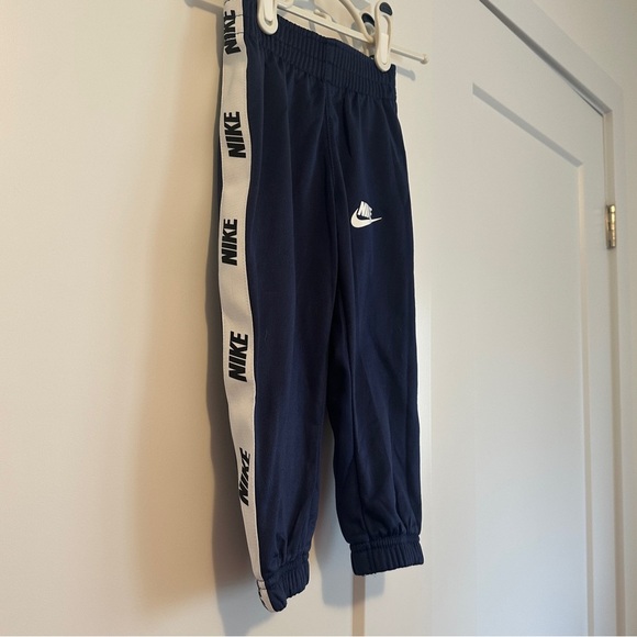 Nike Toddler Matching Sweatsuit Set in Navy and White Size 2T - Picture 12 of 14